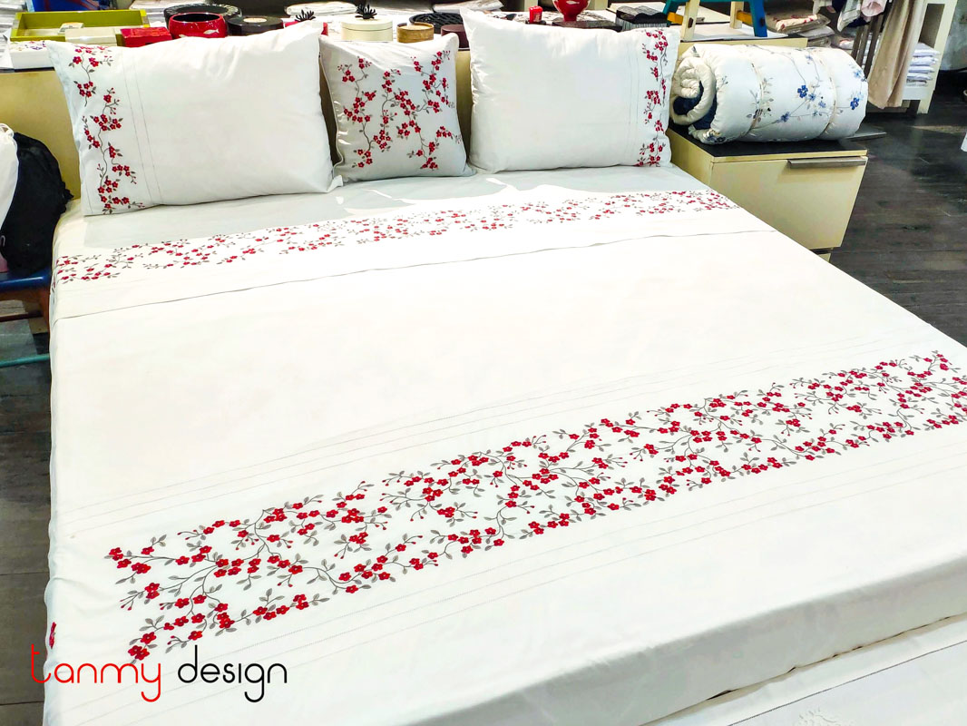 Queen size duvet cover embroidered with red string peach blossom embroidery
